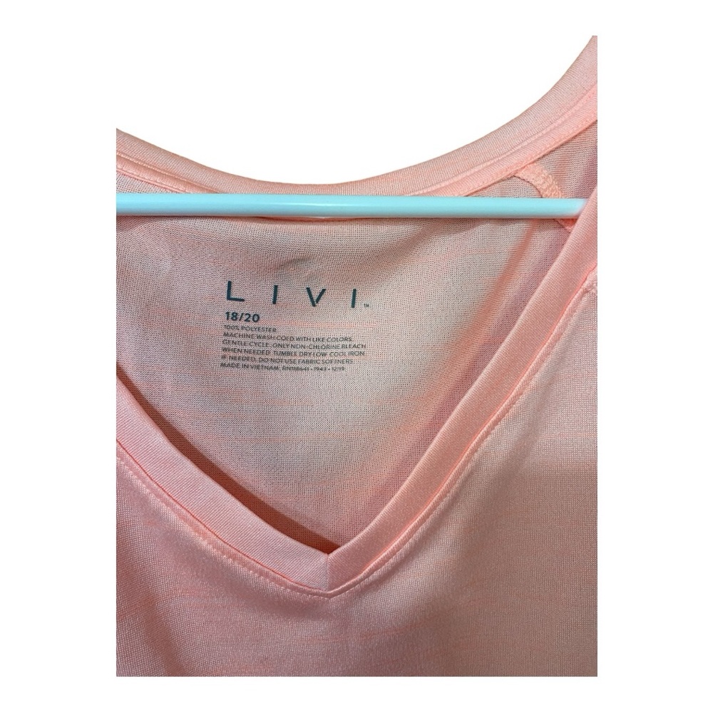 LiVi Active V Neck